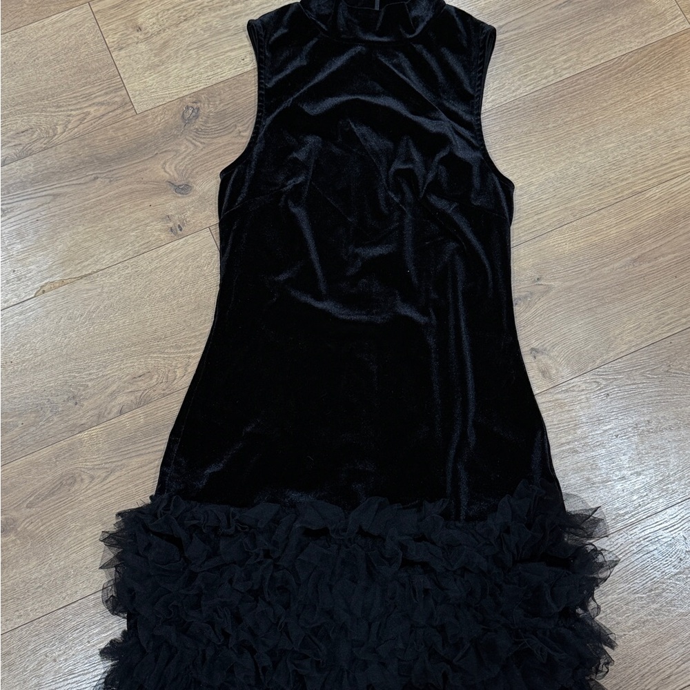 Lulu's Black Velvet Dress